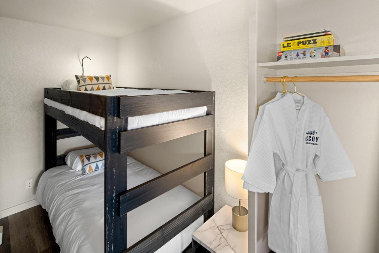 Hotel Mccoy Пульман Экстерьер фото